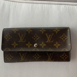 Authentic Louis Vuitton Monogram long wallet